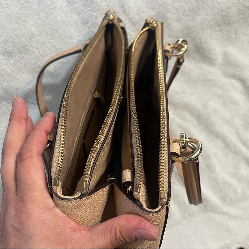 Coach peach/nude Christie - Picture 5 of 14